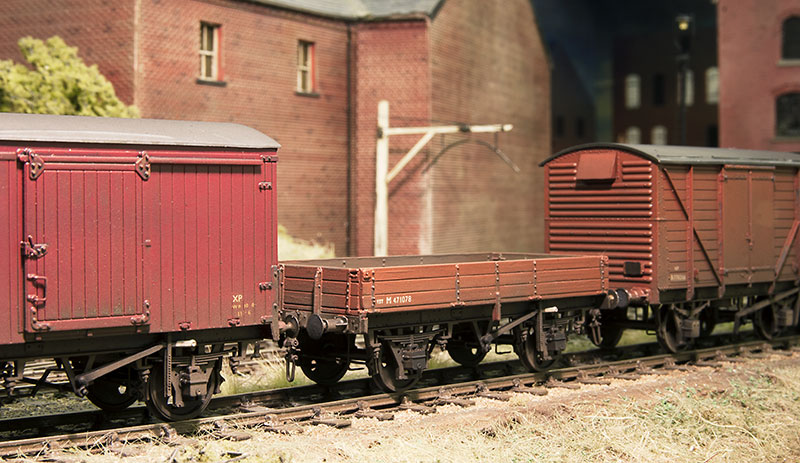 3-plank-wagon.jpg
