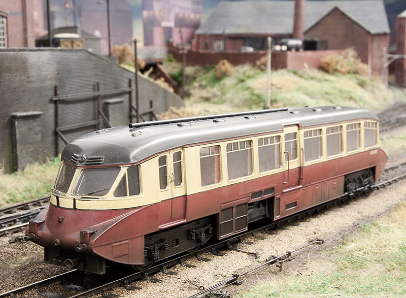 GWR-curved-railcar.jpg