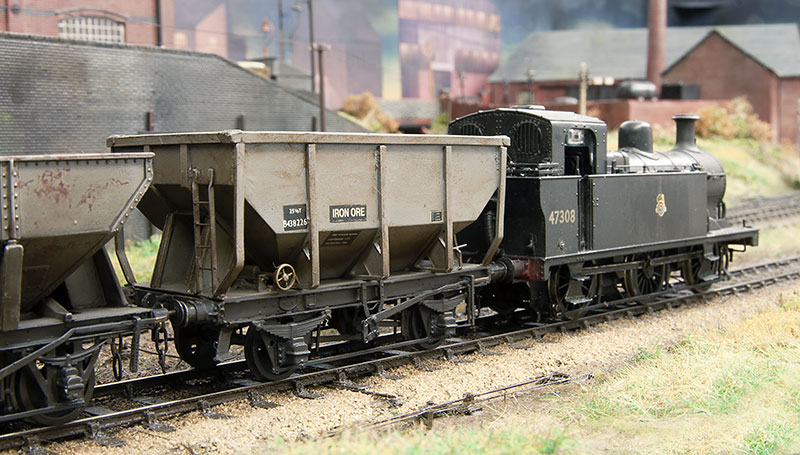 iron-ore-hopper-1.jpg